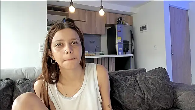 Nicole and thiago1 online show from January 9, 2026, 1:51 pm