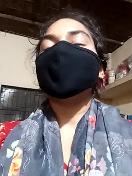 limaaktar0077000 online show from December 22, 2025, 7:03 pm