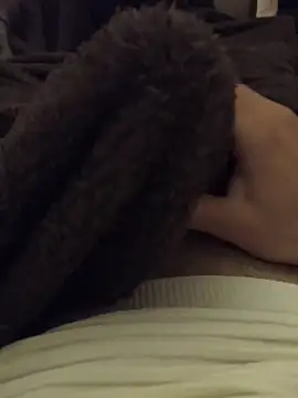 Xgbj online show from April 7, 2026, 9:05 pm