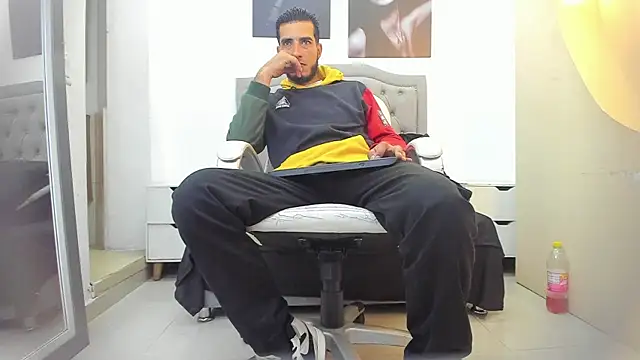 marc ruffa online show from April 13, 2026, 11:47 am