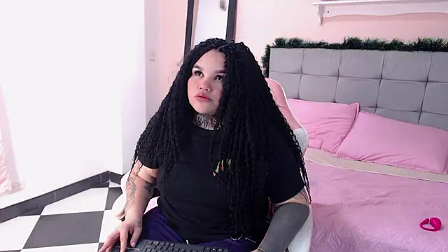 Snapshot of Abby_Hiiltoon chatting on January 8, 2026, 5:24 am Abby Hiiltoon online show from January 8, 2026, 5:24 am