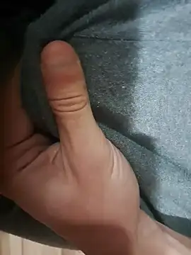 ShyGuyI online show from January 19, 2026, 12:53 pm