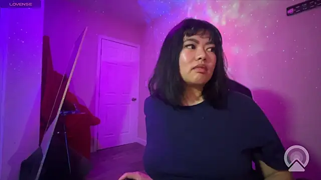 kuromixx444 online show from February 13, 2026, 8:03 am