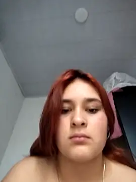 Snapshot of Hanna_89 chatting on January 14, 2026, 10:35 pm Hanna 89 online show from January 14, 2026, 10:35 pm