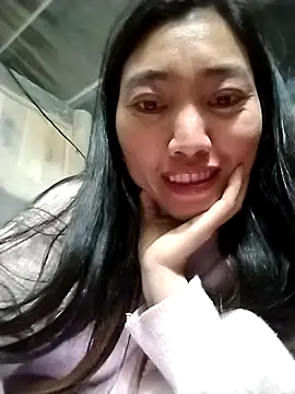 Snapshot of Lovephay8x chatting on January 17, 2026, 12:42 pm Lovephay8x online show from January 17, 2026, 12:42 pm