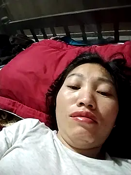 Snapshot of Lovephay8x chatting on February 13, 2026, 10:54 pm Lovephay8x online show from February 13, 2026, 10:54 pm