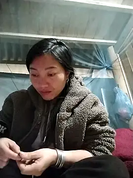 Snapshot of Lovephay8x chatting on February 10, 2026, 2:10 am Lovephay8x online show from February 10, 2026, 2:10 am