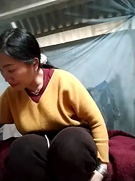 Snapshot of Lovephay8x chatting on February 20, 2026, 3:47 am Lovephay8x online show from February 20, 2026, 3:47 am