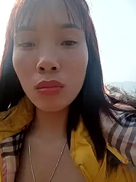 Snapshot of yeutinh00 chatting on January 13, 2026, 6:06 am yeutinh00 online show from January 13, 2026, 6:06 am