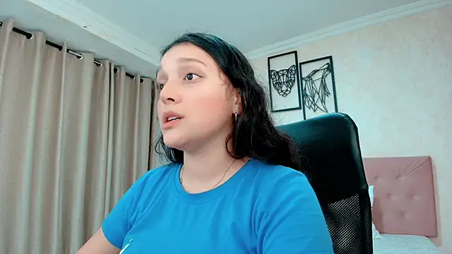 littlemolly walcott online show from March 14, 2026, 10:05 pm