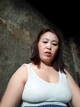 dakota-kis online show from March 18, 2026, 12:36 am