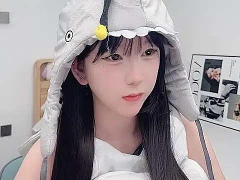 Snapshot of lnua-lnua chatting on January 13, 2026, 2:15 am lnua-lnua online show from January 13, 2026, 2:15 am