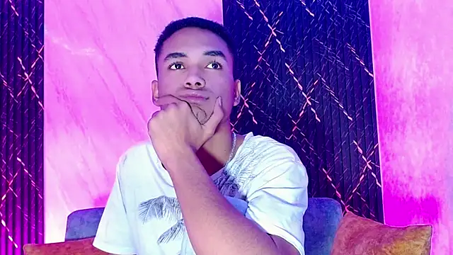 Snapshot of Sweet_David_ chatting on January 12, 2026, 8:15 pm Sweet David online show from January 12, 2026, 8:15 pm