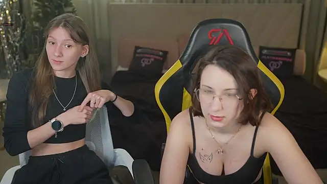 Stefany-SWEET online show from January 6, 2026, 12:20 pm