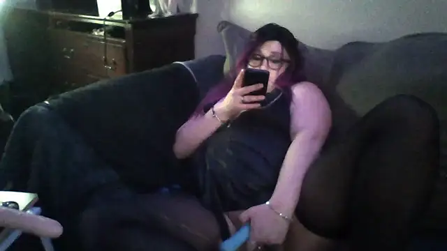 UnpleasantFan156 online show from March 4, 2026, 9:33 pm