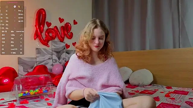 Snapshot of RennaHettes chatting on February 15, 2026, 1:06 am RennaHettes online show from February 15, 2026, 1:06 am