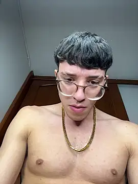 ArthurDavies  online show from April 18, 2026, 9:00 am