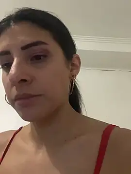 Snapshot of moronoiroficial chatting on July 25, 2026, 9:32 pm moronoiroficial online show from July 25, 2026, 9:32 pm