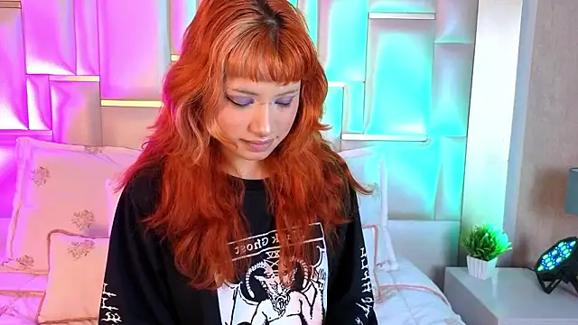 Sienna Desiree online show from February 11, 2026, 12:27 pm