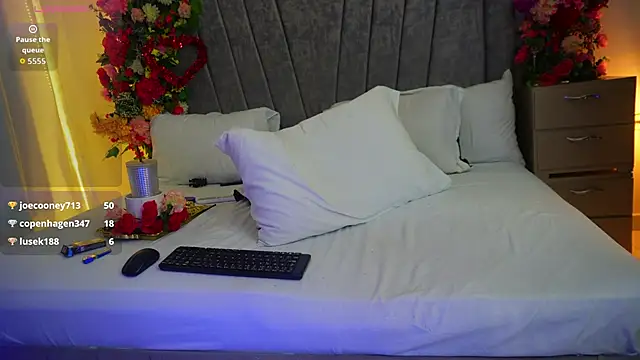 Snapshot of xkassandraxx chatting on February 15, 2026, 7:51 am xkassandraxx online show from February 15, 2026, 7:51 am