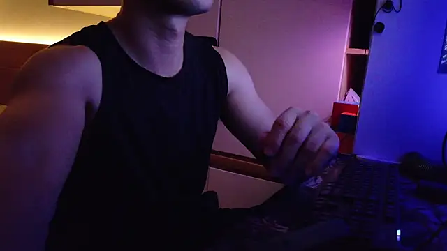 OnlyHand9x online show from July 21, 2026, 5:03 pm