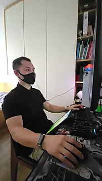 OnlyHand9x online show from March 17, 2026, 4:04 am