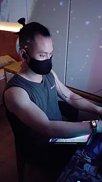 OnlyHand9x online show from April 16, 2026, 3:57 pm