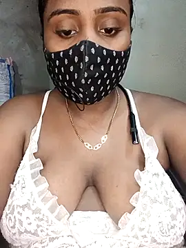 Hotty Nishaa online show from April 2, 2026, 12:56 pm