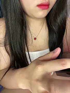 Linh DuongSexy online show from March 18, 2026, 4:30 pm