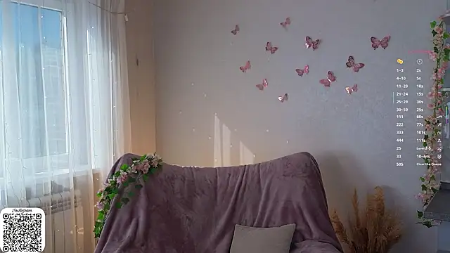 SirenThalassa online show from March 13, 2026, 7:13 am