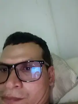 Caramx online show from January 7, 2026, 8:58 pm