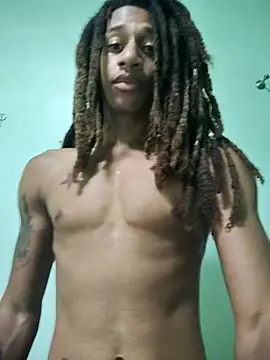 InfernalHazze online show from April 15, 2026, 4:29 am