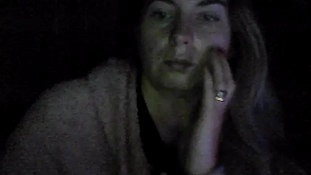 Snapshot of VikiLove765 chatting on January 7, 2026, 4:28 am VikiLove765 online show from January 7, 2026, 4:28 am