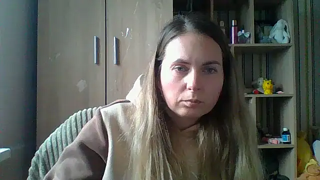 VikiLove765 online show from March 2, 2026, 12:56 pm