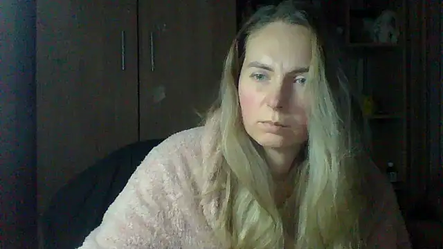 VikiLove765 online show from February 4, 2026, 8:48 pm