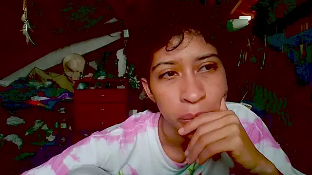 Snapshot of Kharol_cool chatting on January 5, 2026, 9:18 pm Kharol cool online show from January 5, 2026, 9:18 pm