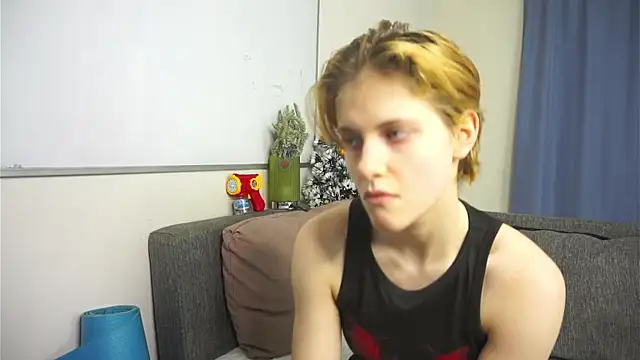 JoycelynMoctezuma online show from January 5, 2026, 7:17 pm