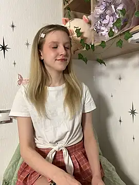 Snapshot of KissChristie chatting on January 12, 2026, 7:09 pm KissChristie online show from January 12, 2026, 7:09 pm