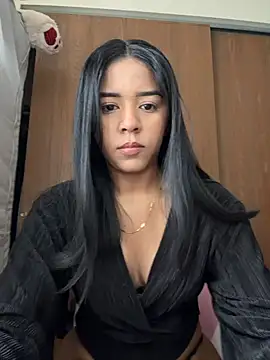 AnahiSkye online show from April 1, 2026, 5:54 pm