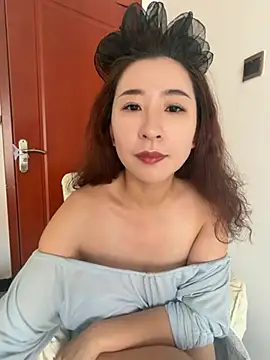 Jingjingxiang-520 online show from July 9, 2026, 1:50 am