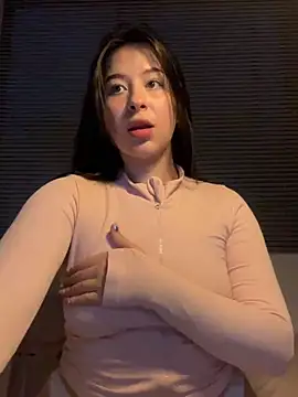 evelynrosess1 online show from January 10, 2026, 11:22 pm