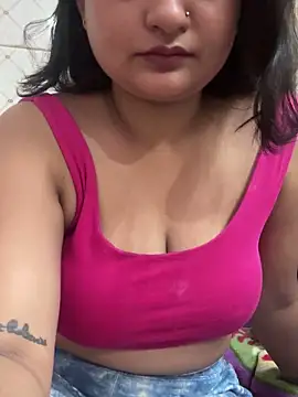 Curvy Anaya online show from May 28, 2026, 6:21 am