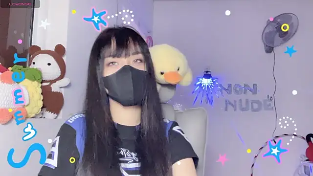 Snapshot of Tieu-May chatting on July 9, 2026, 9:10 am Tieu-May online show from July 9, 2026, 9:10 am