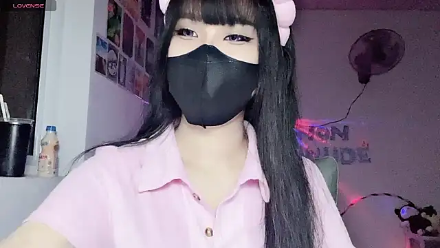 Snapshot of Tieu-May chatting on July 29, 2026, 11:20 am Tieu-May online show from July 29, 2026, 11:20 am