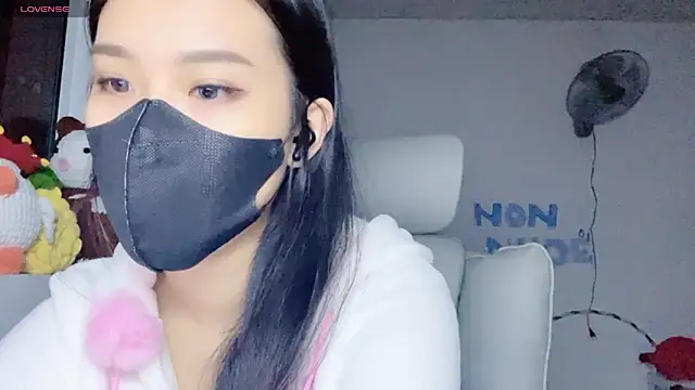 Snapshot of Tieu-May chatting on July 14, 2026, 10:32 am Tieu-May online show from July 14, 2026, 10:32 am