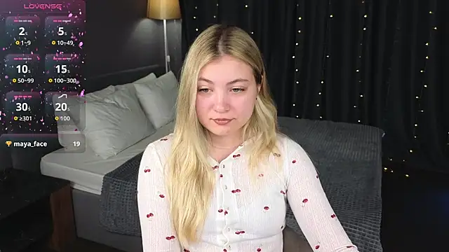 Angel  Grace online show from May 15, 2026, 11:14 pm
