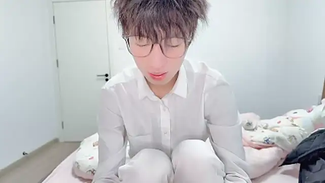 afahyu online show from February 6, 2026, 2:29 am