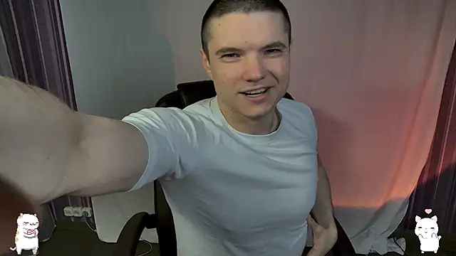 LoveMike1 online show from April 15, 2026, 5:06 pm