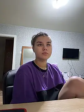 WednesdayMila online show from January 16, 2026, 3:27 pm