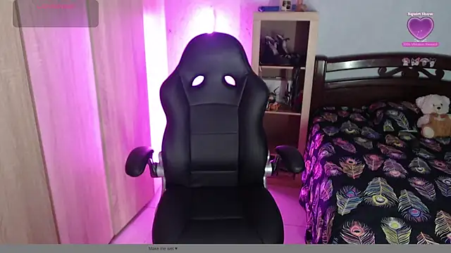 Alexxxa Party online show from June 10, 2026, 3:19 am